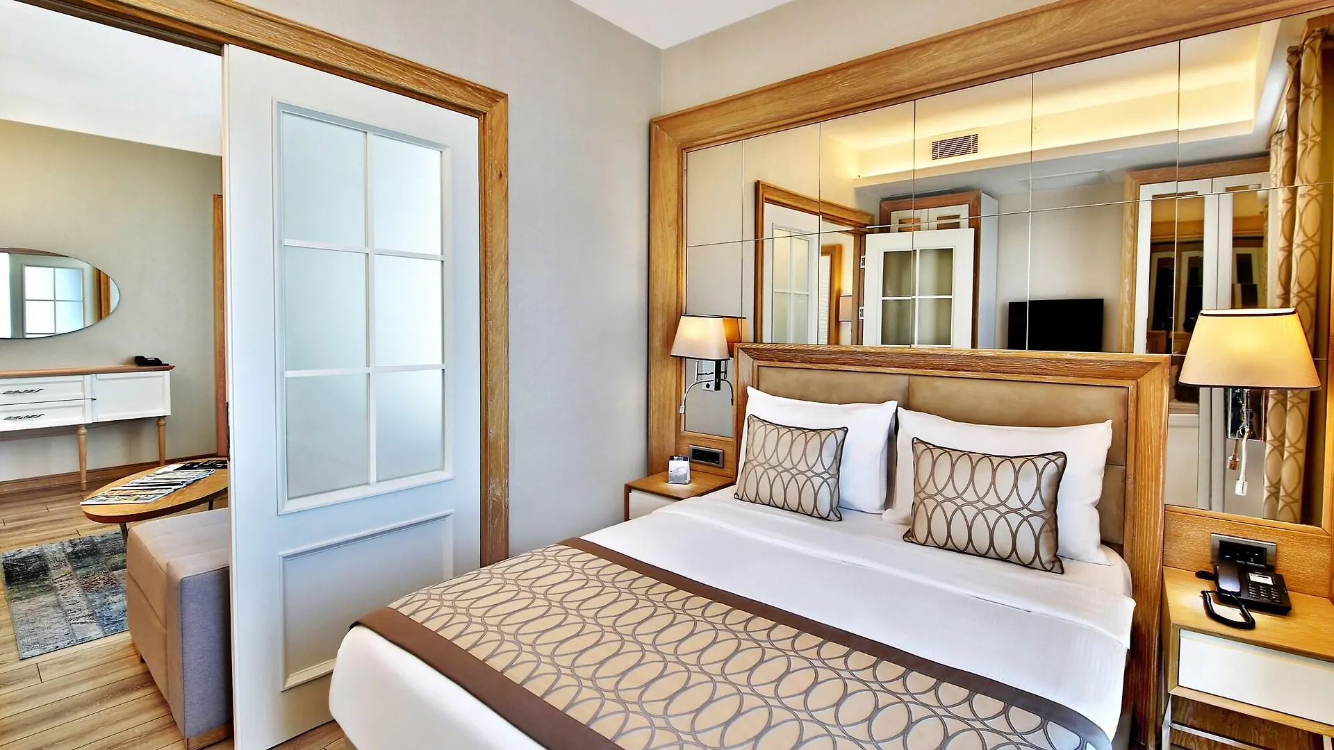 Bof Hotels Ceo Suites Atasehir Istanbul 5*,
