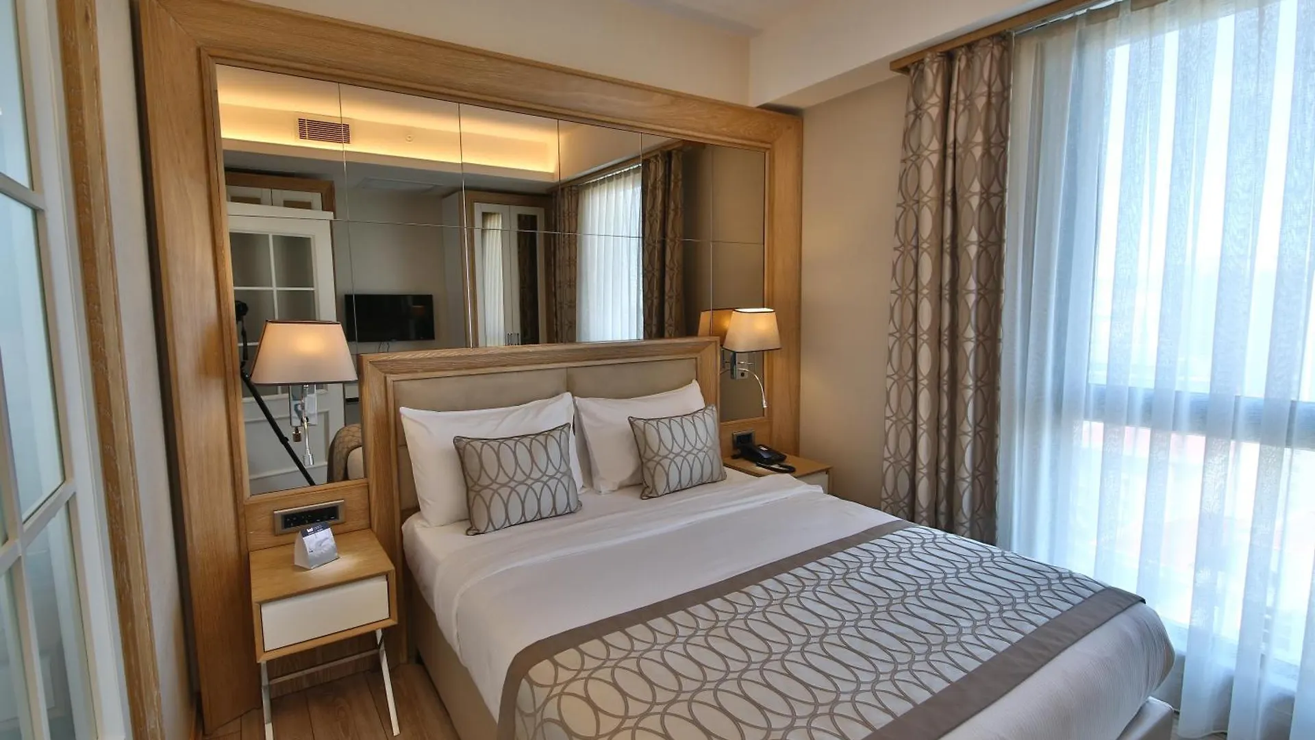 Bof Hotels Ceo Suites Atasehir Istanbul Turkey